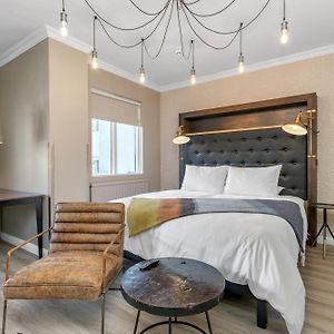 Oddsson Downtown Hotel